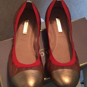 Cute, fun, practical with a touch of gold flair